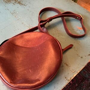 Portland Leather Large Circle Bag
